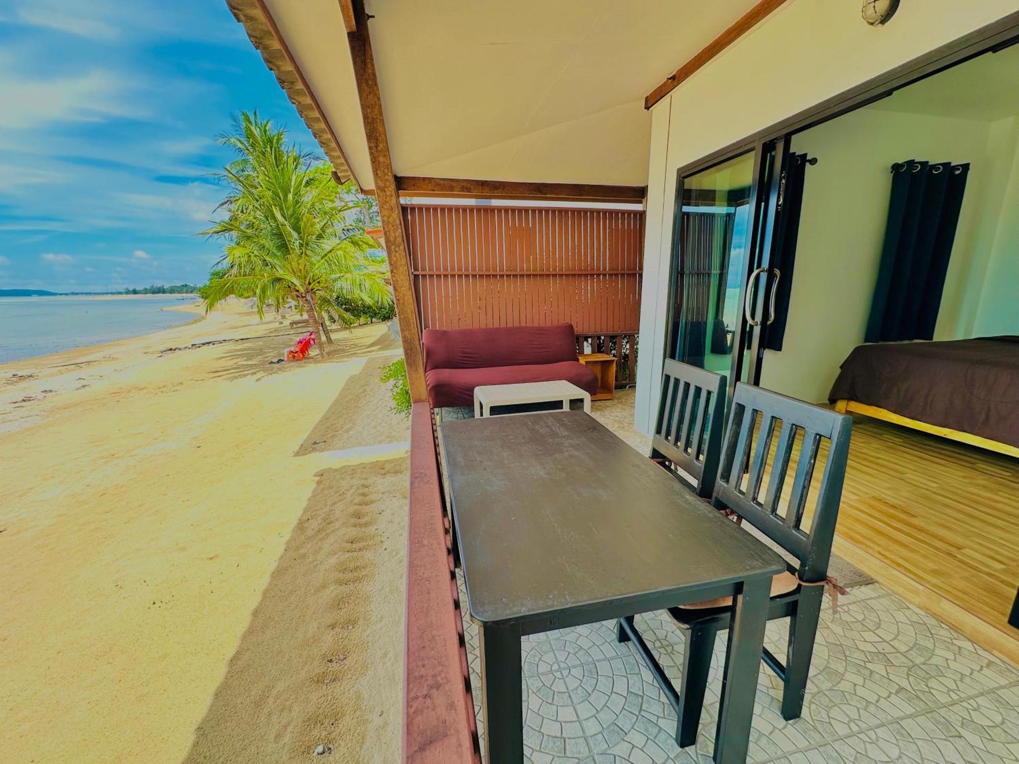 The Scenery Beach Resort Baan Khai Ngoại thất bức ảnh